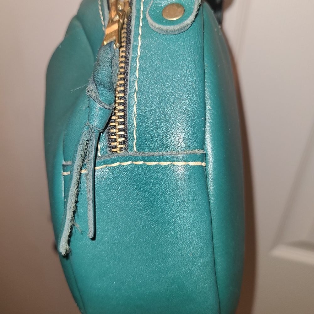 Portland Leather Women's Round Teal Bag Pristine Like New Discontinued Color - Picture 8 of 8